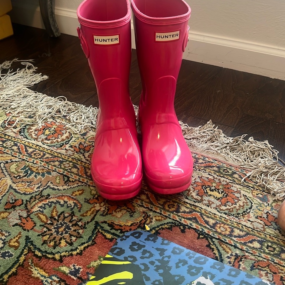 Hunter Vibrant Pink Waterproof Boots